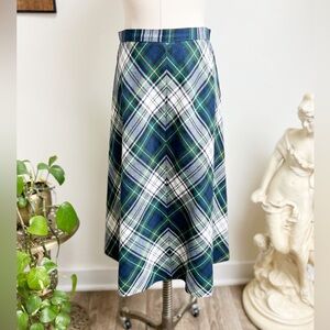 1970s John Meyer College Plaid Aline Shin Length Skirt